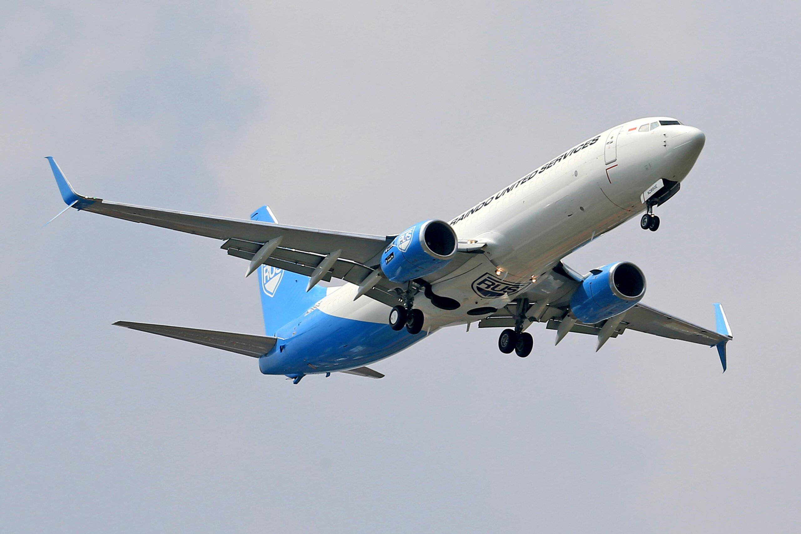 “India Shuts Airspace to Pakistani Aircraft, Issues NOTAM Following Pahalgam Terror Attack Aftermath”