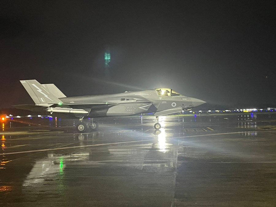According to defense officials, the UK Navy’s F-35B fighter plane may be airlifted back following a hydraulic breakdown.